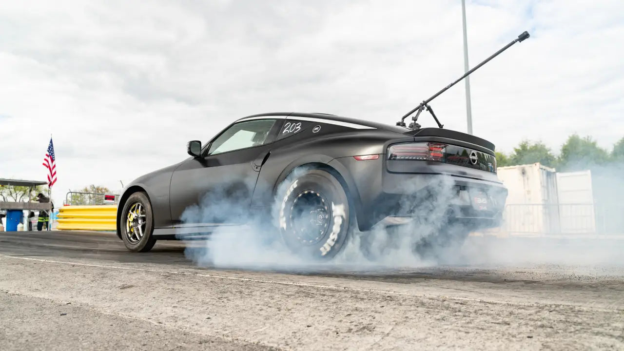 The Art of Bolt-On Tuning: AMS Performance's Nissan Z Does 9.23 in the ¼ Mile